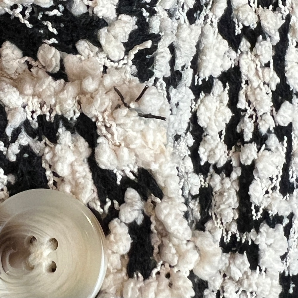Solitaire Jacket Cape Pancho Ribbed Texture Black and White Front Pockets XL - Picture 7 of 10